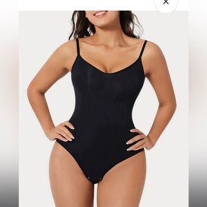 Shapewear bodysuit